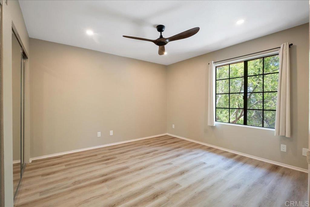 12075 Alta Carmel Court - photo 14