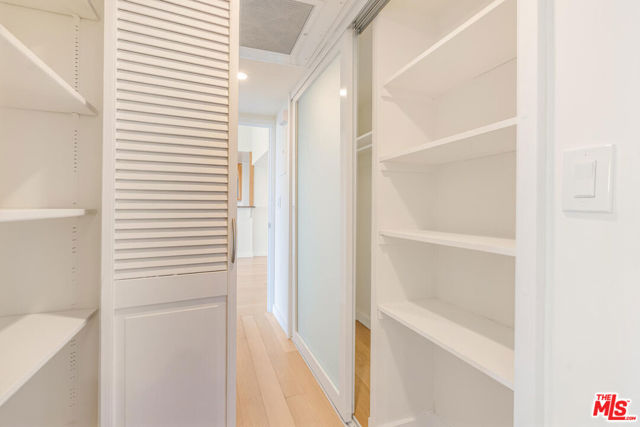 10501 Wilshire Boulevard, Los Angeles CA: https://media.crmls.org/mediaz/b24f5eda-c7f9-4037-b33f-208fac605884.jpg