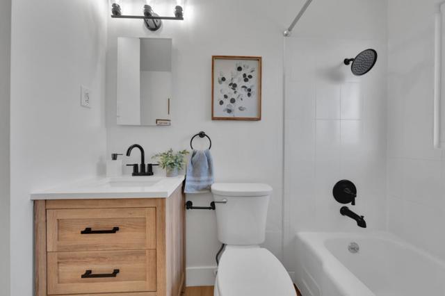 1518 Day Avenue, San Mateo CA: https://media.crmls.org/mediaz/b24fcfb8-6bef-41ff-8c87-c488fb51475c.jpg