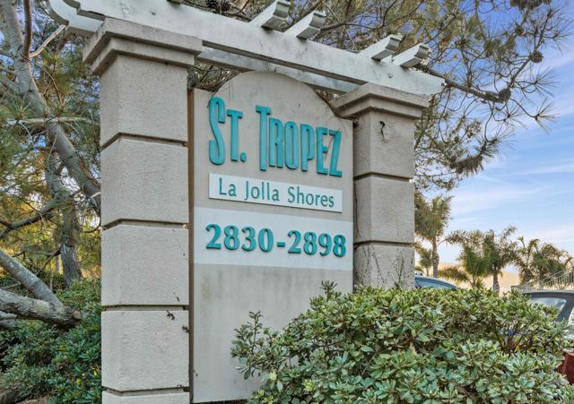 2894 Torrey Pines Rd, La Jolla CA: https://media.crmls.org/mediaz/b24ff423-ae28-4ee0-b759-f125e27ec7ab.jpg