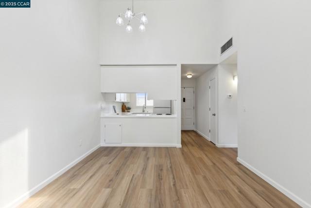 3847 Vineyard Ave, Pleasanton CA: https://media.crmls.org/mediaz/b250438b-c1ae-4cfa-bc40-a2e8324eba85.jpg