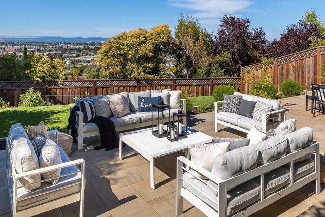 254 41st Avenue, San Mateo CA: https://media.crmls.org/mediaz/b250d7ff-b8ab-493a-86b7-b31f1fd19051.jpg