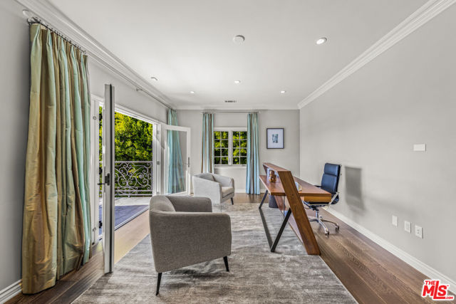 Drew Fenton | 3170 KINGS Court Los Angeles CA | MLS: 7365327 Drew Fenton | 3170 KINGS Court Los Angeles CA | MLS: 7365327