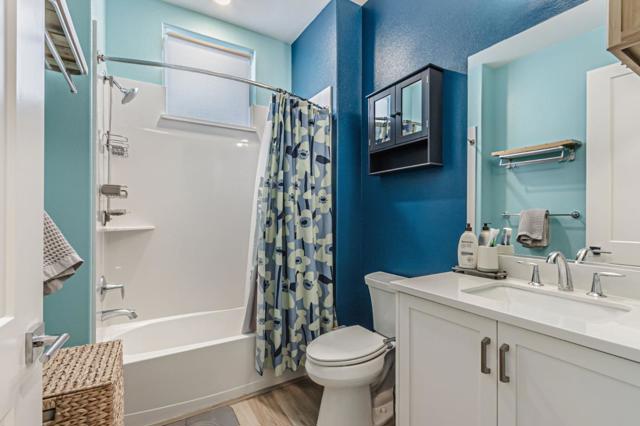 2250 Kilowatt Way, Fremont CA: https://media.crmls.org/mediaz/b2528d91-d8ea-4d97-b1b0-302b756b45fa.jpg