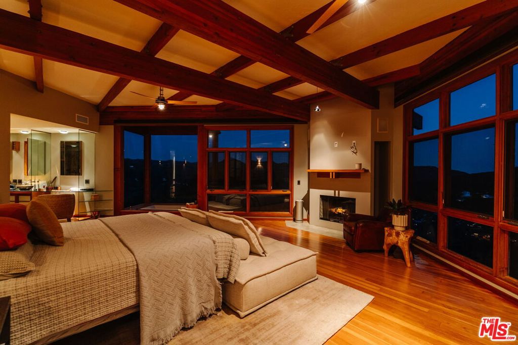 MLS #26828307 image #33