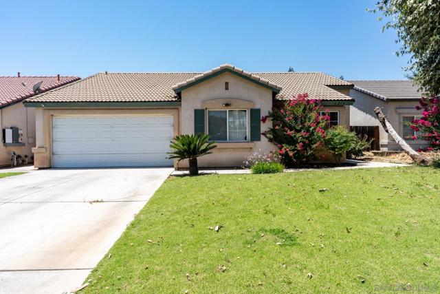 6215 Box Meadow Ave, Bakersfield, California 93313, 3 Bedrooms Bedrooms, ,2 BathroomsBathrooms,Single Family Residence,For Sale,Box Meadow Ave,250032117SD