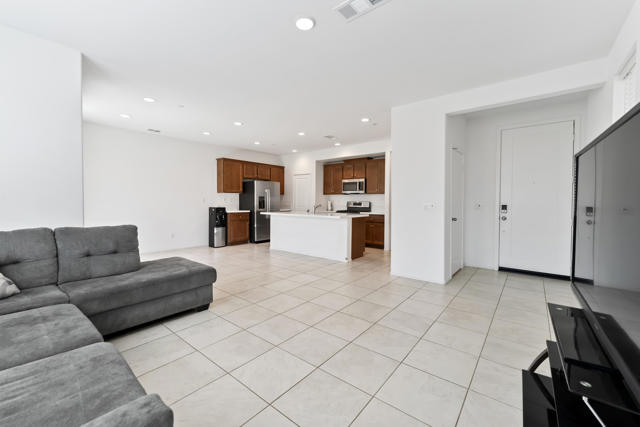 31445 Wieck Road, Winchester CA: https://media.crmls.org/mediaz/b253aecf-8e5c-4502-92b0-5c9d54e33e14.jpg