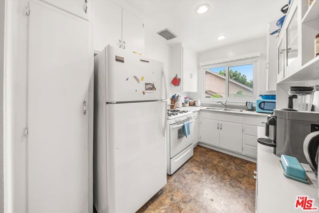 1266 N Flores Street, West Hollywood CA: https://media.crmls.org/mediaz/b253f729-837a-4856-baa8-c19aa5c3d01b.jpg