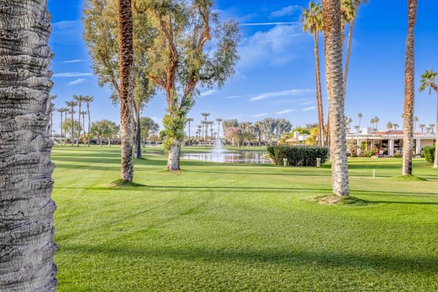 19 Colgate Drive, Rancho Mirage CA: https://media.crmls.org/mediaz/b2545571-c326-4fd9-9c1f-f67fcb0835c4.jpg
