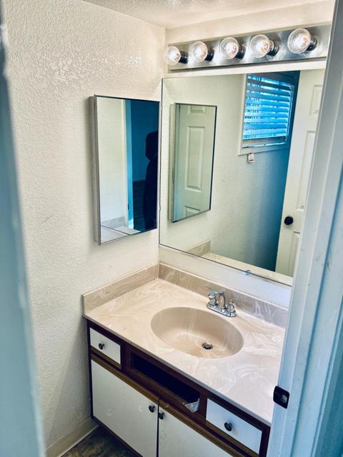 5822 E 16th Street, Oakland CA: https://media.crmls.org/mediaz/b2546e39-ceef-4ee8-a731-af400991b7f8.jpg