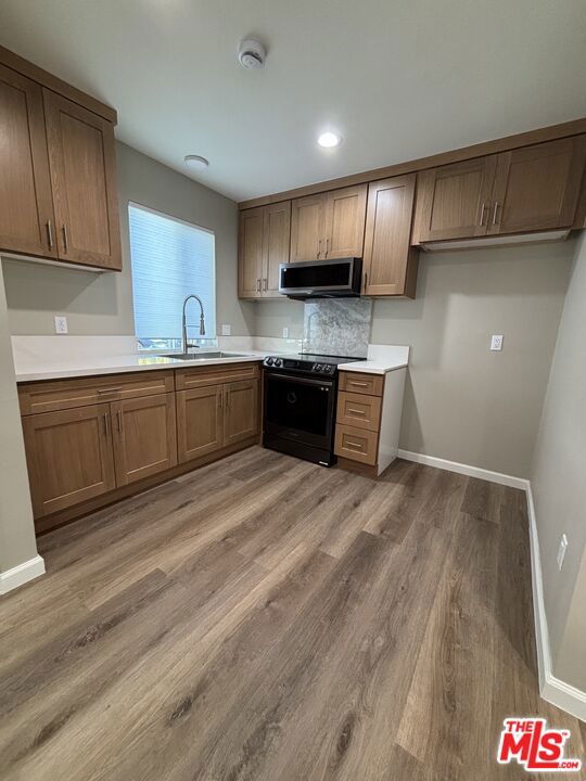 231 S Waldo Avenue, Fullerton CA: https://media.crmls.org/mediaz/b2548e3d-4e75-43c8-8a1d-f402c2e71f36.jpg