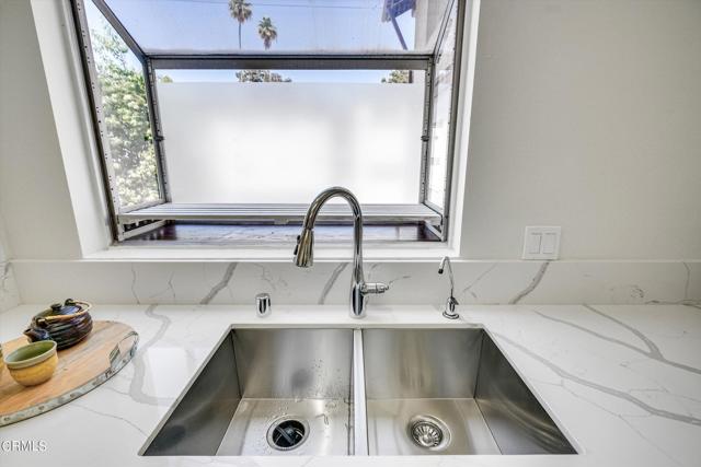 Detail Gallery Image 23 of 41 For 149 S Avenue 54 #14,  Los Angeles,  CA 90042 - 2 Beds | 2/1 Baths