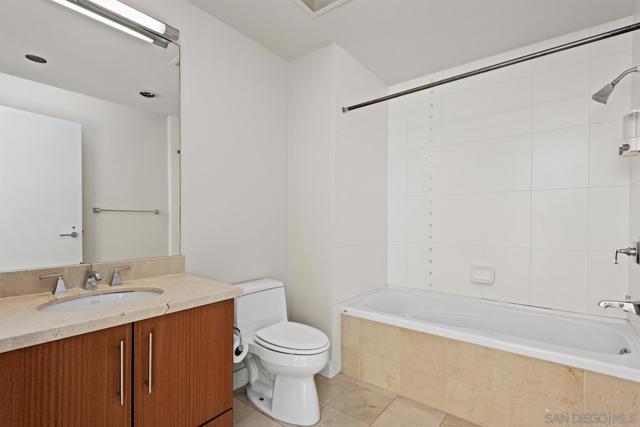 Image 13 of 59 For 325 7th Ave  1506