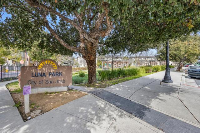 767 Modern Ice Drive, San Jose CA: https://media.crmls.org/mediaz/b2581798-de08-4267-b719-f62700434dc3.jpg