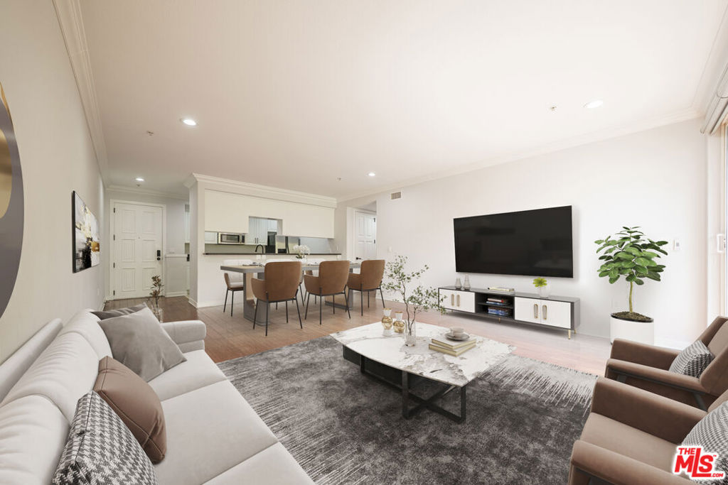 1401 S St Andrews Place #201