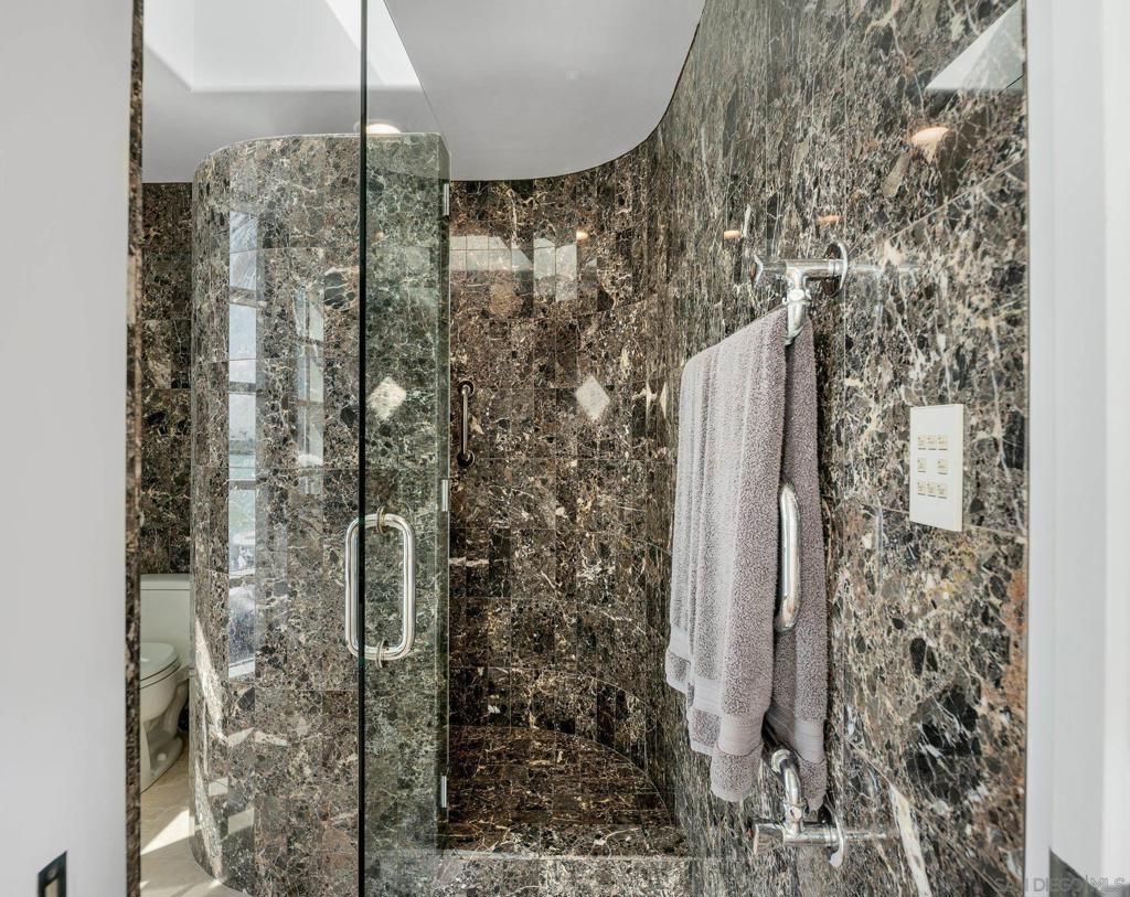 MLS #250039412SD image #64