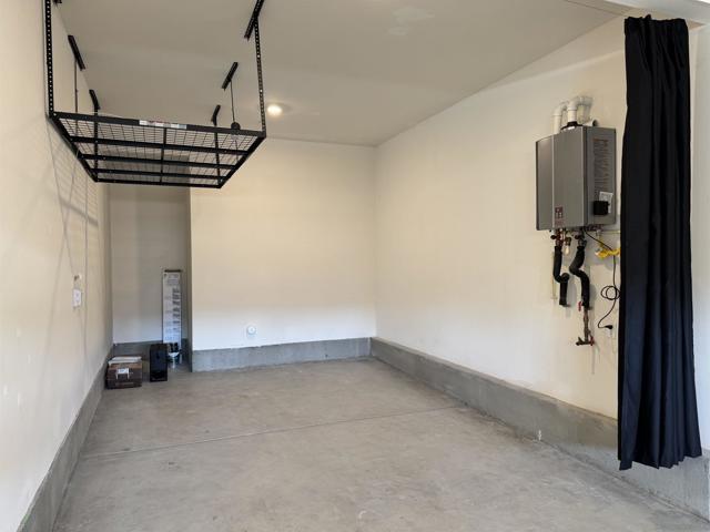 941 Lindbergh Dr, San Marcos CA: https://media.crmls.org/mediaz/b25cab62-8d53-46c2-a15a-1c8634f716e1.jpg
