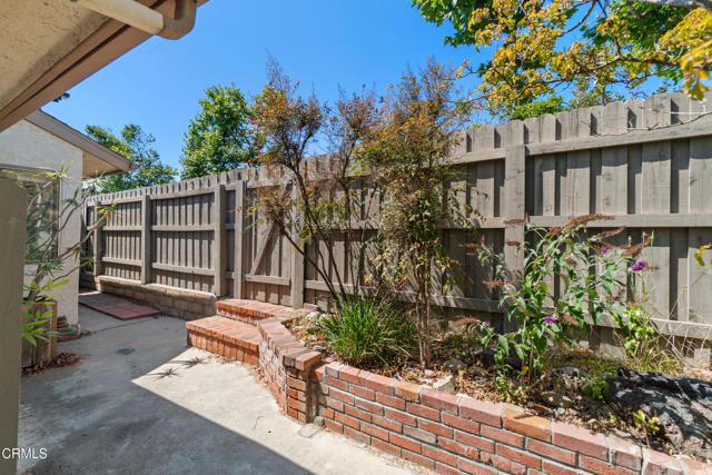 447 Ute Lane, Ventura CA: https://media.crmls.org/mediaz/b25da023-1ef8-4fa4-a06e-5e9e126d3b40.jpg