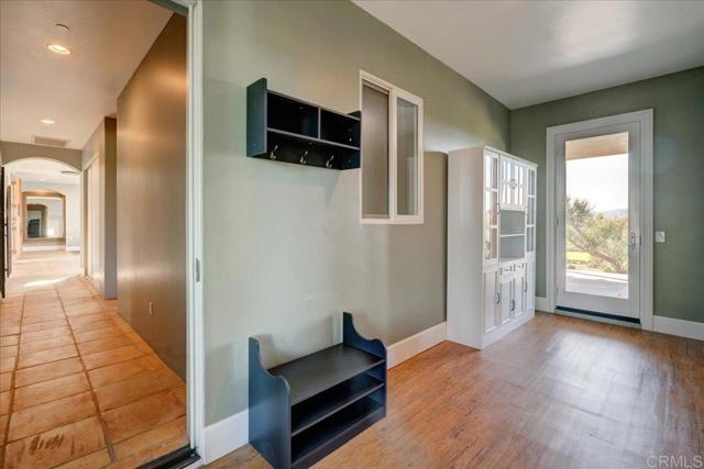 Detail Gallery Image 7 of 24 For 15230 Evenson Way #B,  Ramona,  CA 92065 - 3 Beds | 2 Baths