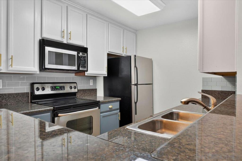 7120 Shoreline Dr - photo 13