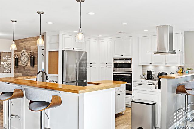 Detail Gallery Image 14 of 44 For 3743 Rosemary Way, Oceanside,  CA 92057 - 2 Beds | 2 Baths