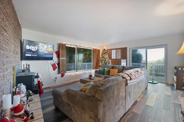 380 Hillside Road, San Juan Bautista CA: https://media.crmls.org/mediaz/b265f7e4-8e41-4a27-b760-e45968274aec.jpg