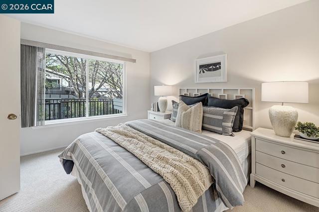 Image 33 of 59 For 839 Terra California Dr  3