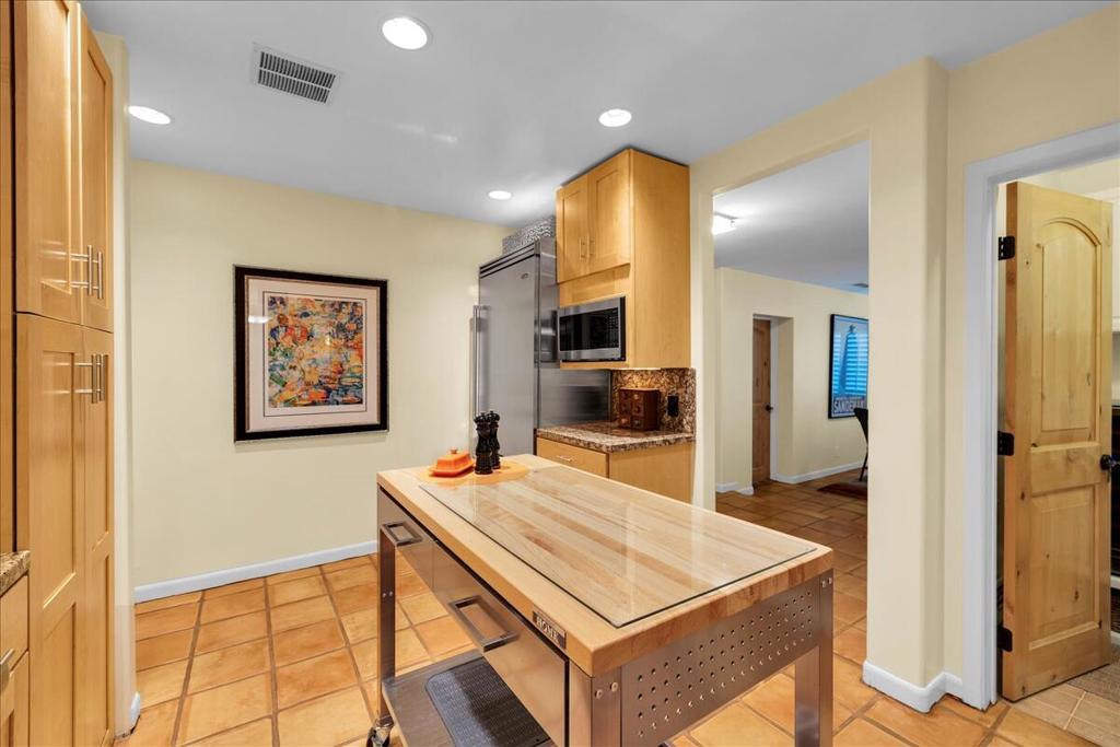 MLS #219135807DA image #17