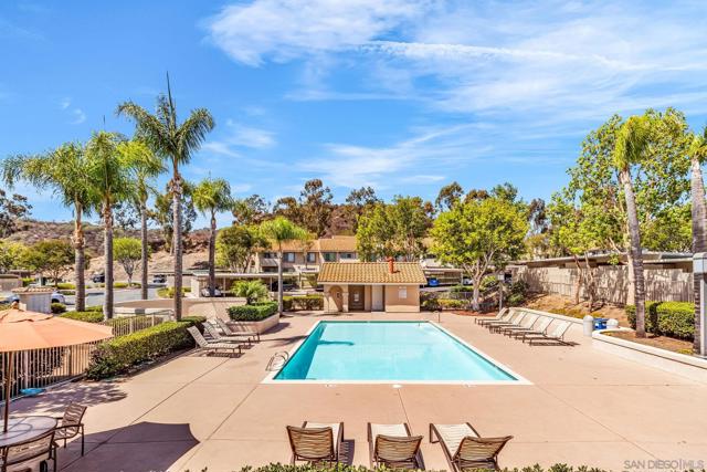 11523 Fury Ln, El Cajon CA: https://media.crmls.org/mediaz/b269b0f7-1cc6-42a2-bc8e-20d1f368c9cc.jpg
