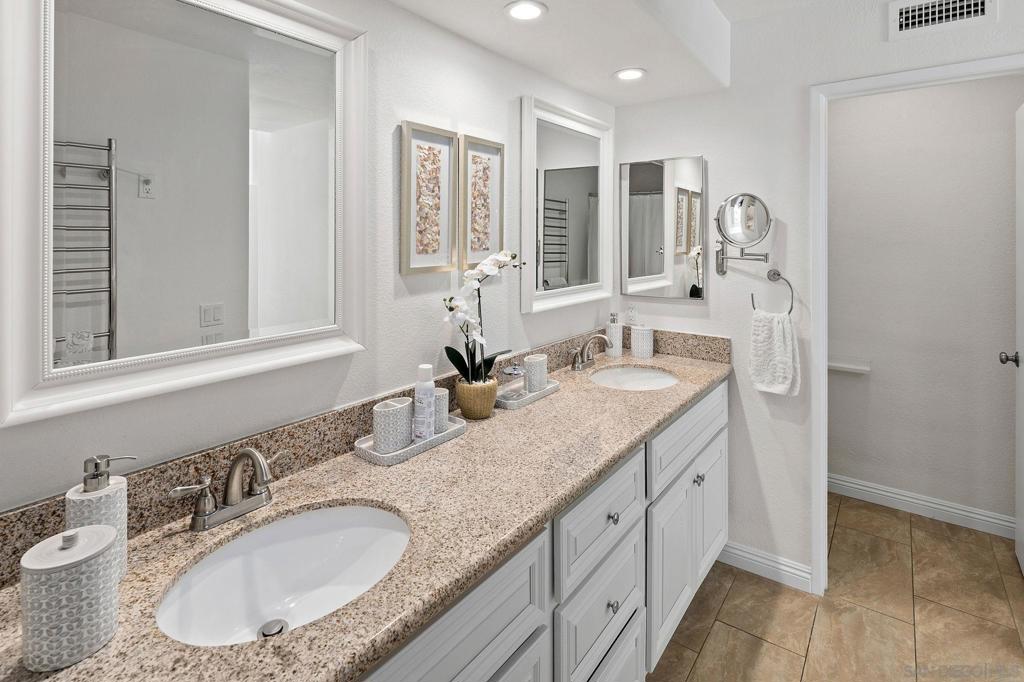 9985 Scripps Westview Way - photo 13
