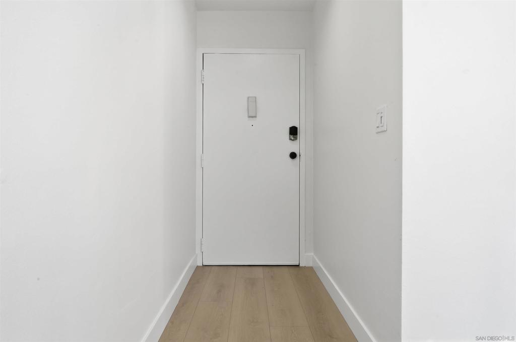 4750 Noyes St - photo 14