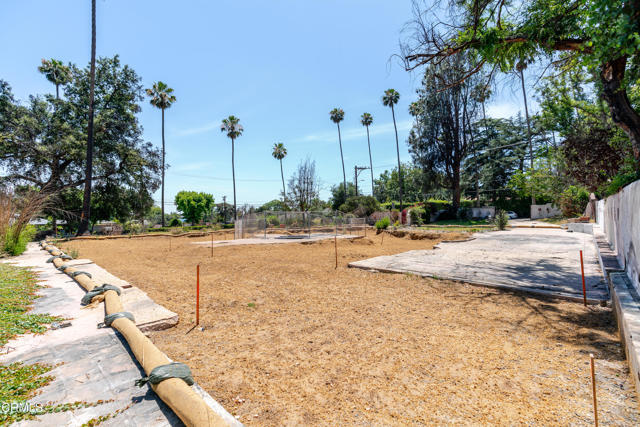 Detail Gallery Image 6 of 8 For 1739 E Mendocino St, Altadena,  CA 91001 - – Beds | – Baths