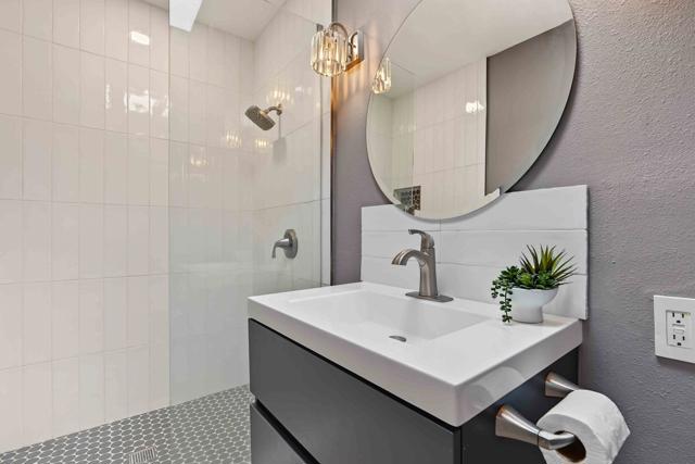 44855 San Jacinto Avenue, Palm Desert, CA 92260