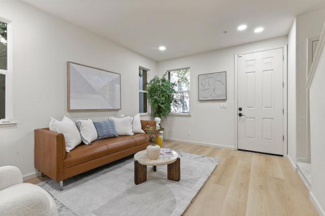 2192 Beech Circle, San Jose CA: https://media.crmls.org/mediaz/b26ed29c-3e58-4169-ad5d-f4cfa5ea6afa.jpg