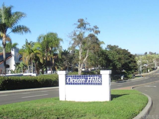 3678 Via Bernardo, Oceanside CA: https://media.crmls.org/mediaz/b26f2360-2857-40fa-85af-d1e7e40beab3.jpg