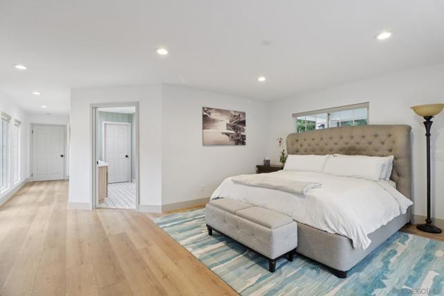 Image 45 of 73 For 43 Corte Maria Ave