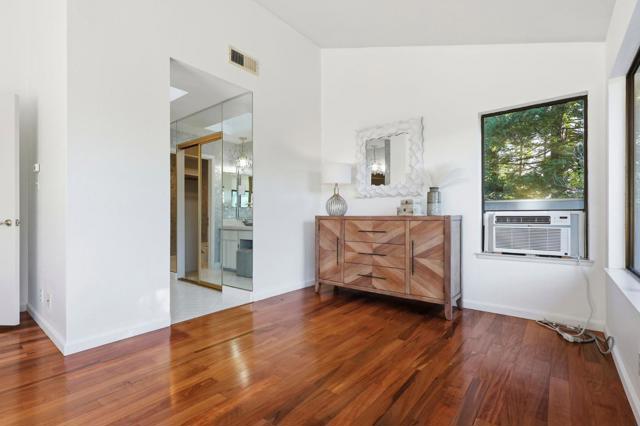 100 Rizal Drive, Hillsborough CA: https://media.crmls.org/mediaz/b26f5534-f61b-4390-ad38-52b3301d5067.jpg