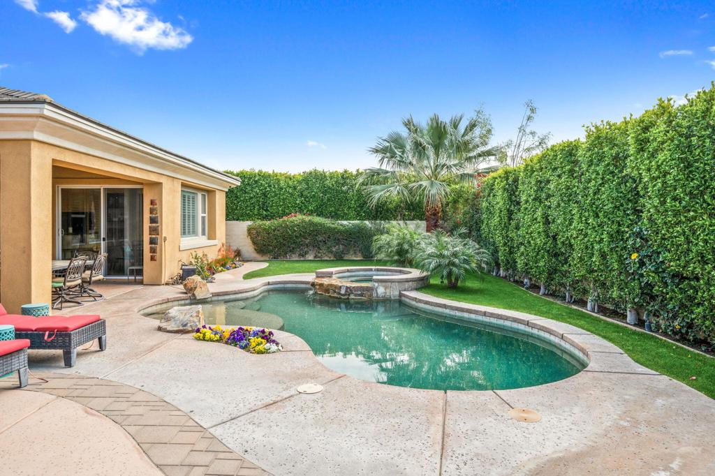 MLS #219126886DA image #12