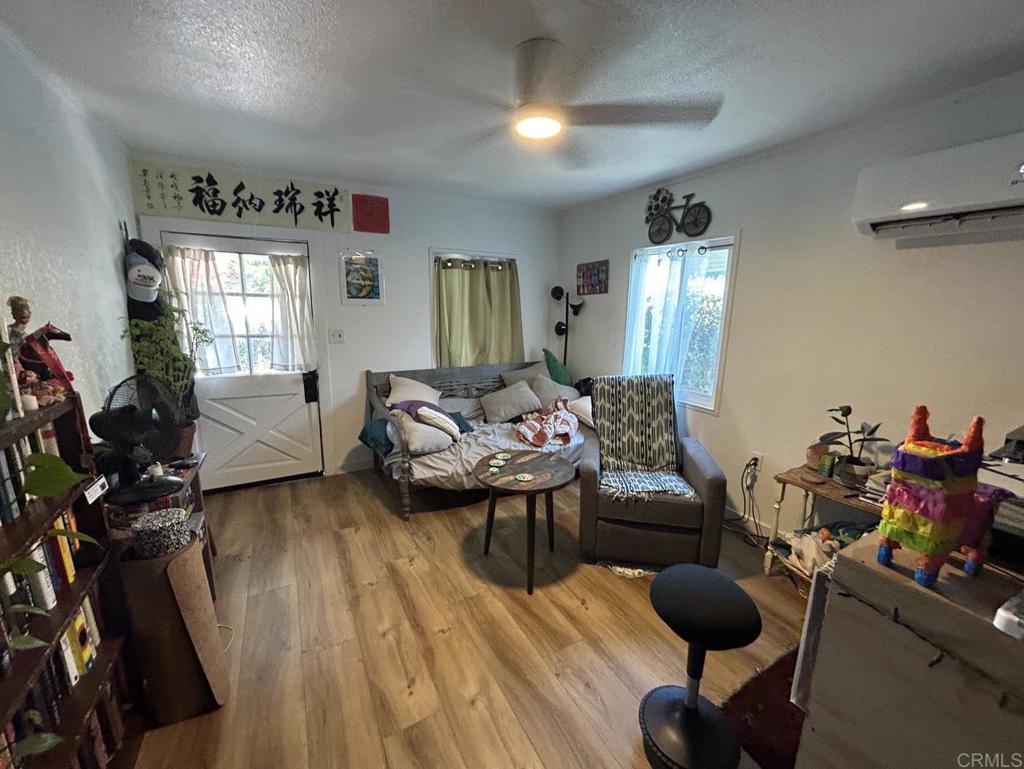3851 42nd Street - photo 2