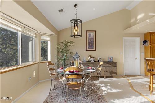 Detail Gallery Image 13 of 48 For 30370 Rollingoak Dr, Tehachapi,  CA 93561 - 3 Beds | 2 Baths