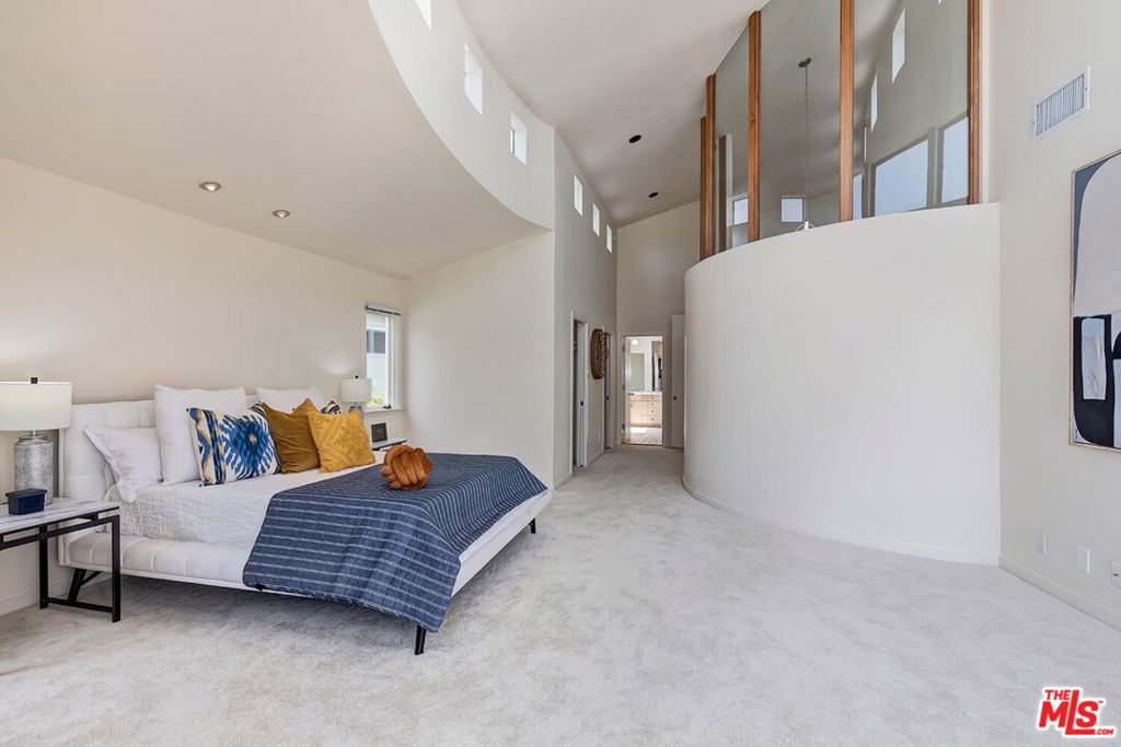 MLS #25553523 image #32