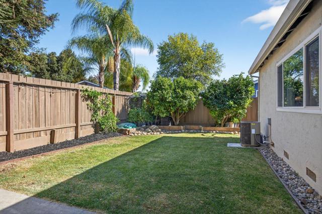 1295 Jasmine Way, Morgan Hill CA: https://media.crmls.org/mediaz/b2729e2b-9c2e-4cb9-9050-985f945f52a2.jpg