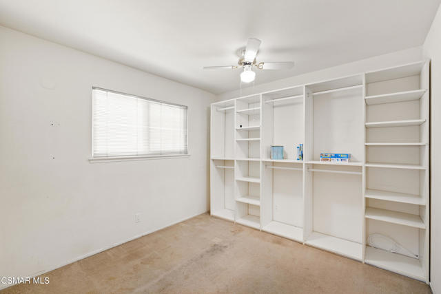 2085 Bolivar Court, Simi Valley CA: https://media.crmls.org/mediaz/b273c0c8-2966-4fe1-a115-1a3a6b461b46.jpg