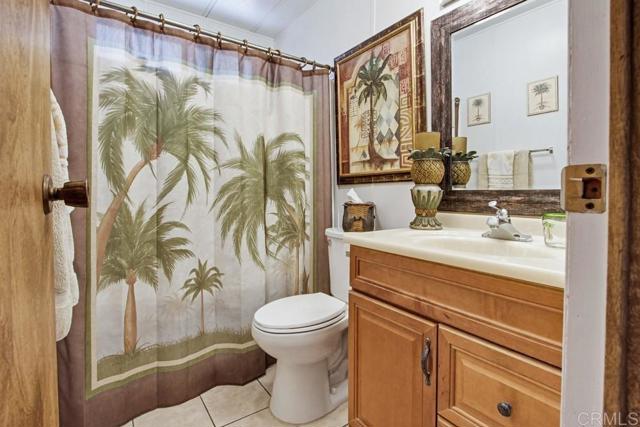 Detail Gallery Image 27 of 45 For 2250 N Broadway #9,  Escondido,  CA 92026 - 2 Beds | 2 Baths