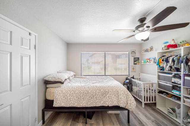 Image 16 of 31 For 78650 Avenue 42  101