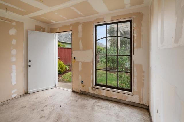 710 Hill Avenue, South San Francisco CA: https://media.crmls.org/mediaz/b275f45f-9253-4511-ac56-2a33e4098a62.jpg