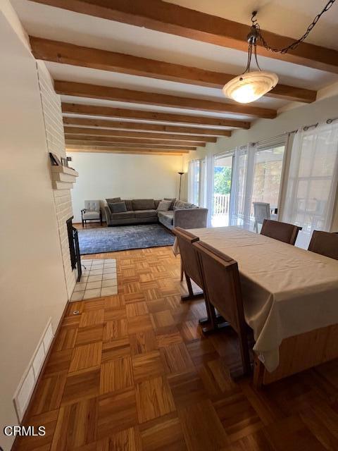 Detail Gallery Image 3 of 24 For 4531 Alcorn Dr, La Canada Flintridge,  CA 91011 - 3 Beds | 2 Baths