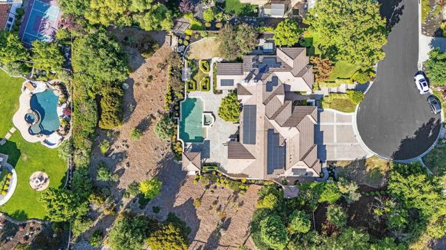 24 Timberview Ct., Danville CA: https://media.crmls.org/mediaz/b277a08f-c006-4fd7-b1c6-cd1e7c2e7ecf.jpg