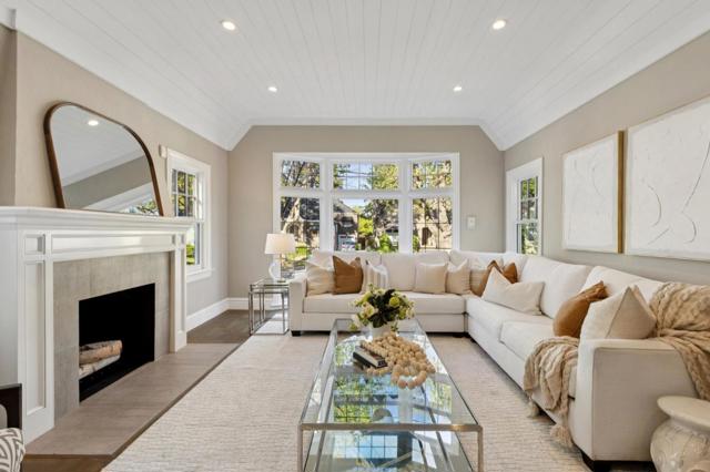 Image 13 of 90 For 743 Winchester Drive