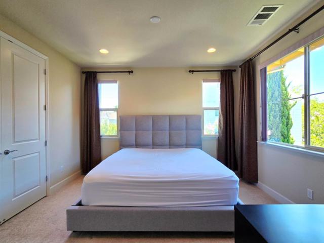 338 Santa Diana Terrace, Sunnyvale CA: https://media.crmls.org/mediaz/b27906a2-95b5-449f-8380-14c9d3d8e635.jpg